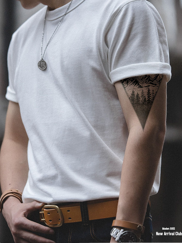 Camiseta clásica de cuello redondo y corte entallado para hombre