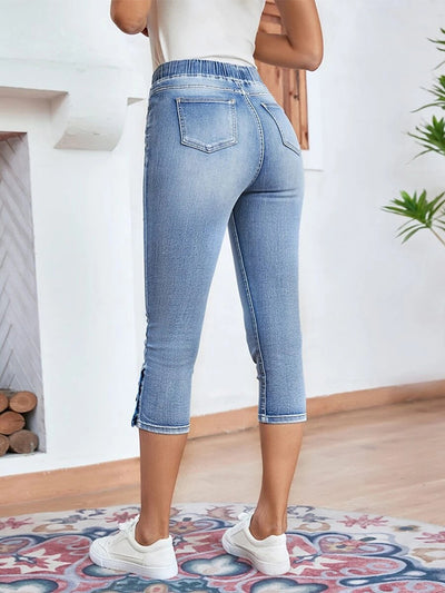 Drawstring Elastic Waist Button Slit Stretch Denim Capri