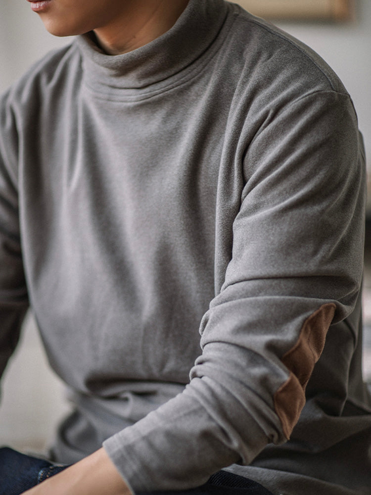 Suéter de cuello alto con parche en el codo para hombre